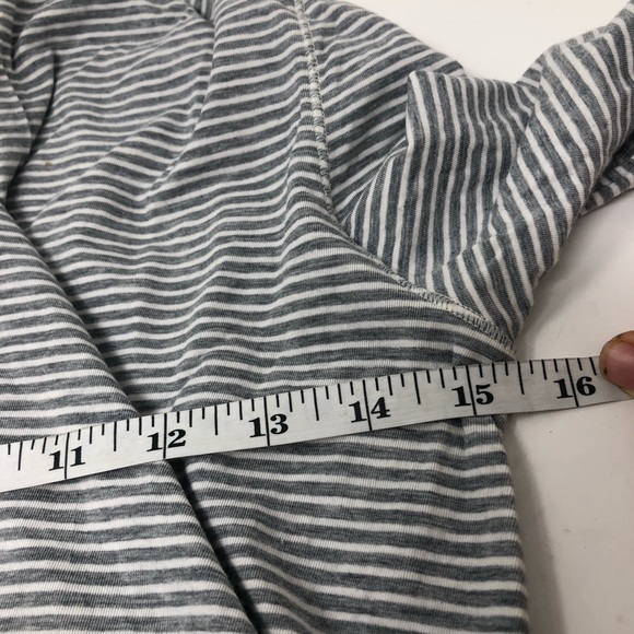 Lululemon grey white stripe wrap top - Picture 8 of 8